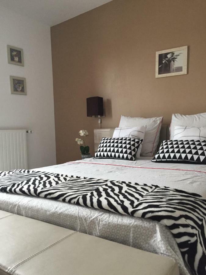 Jasmin Apartment Rouen Bagian luar foto